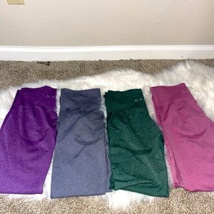 4 PAIRS OF NVGTN LEGGINGS SIZE MEDIUM